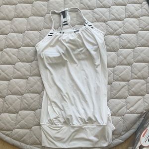 Lulu lemon Racer back tank top white black with built in padded sports bra